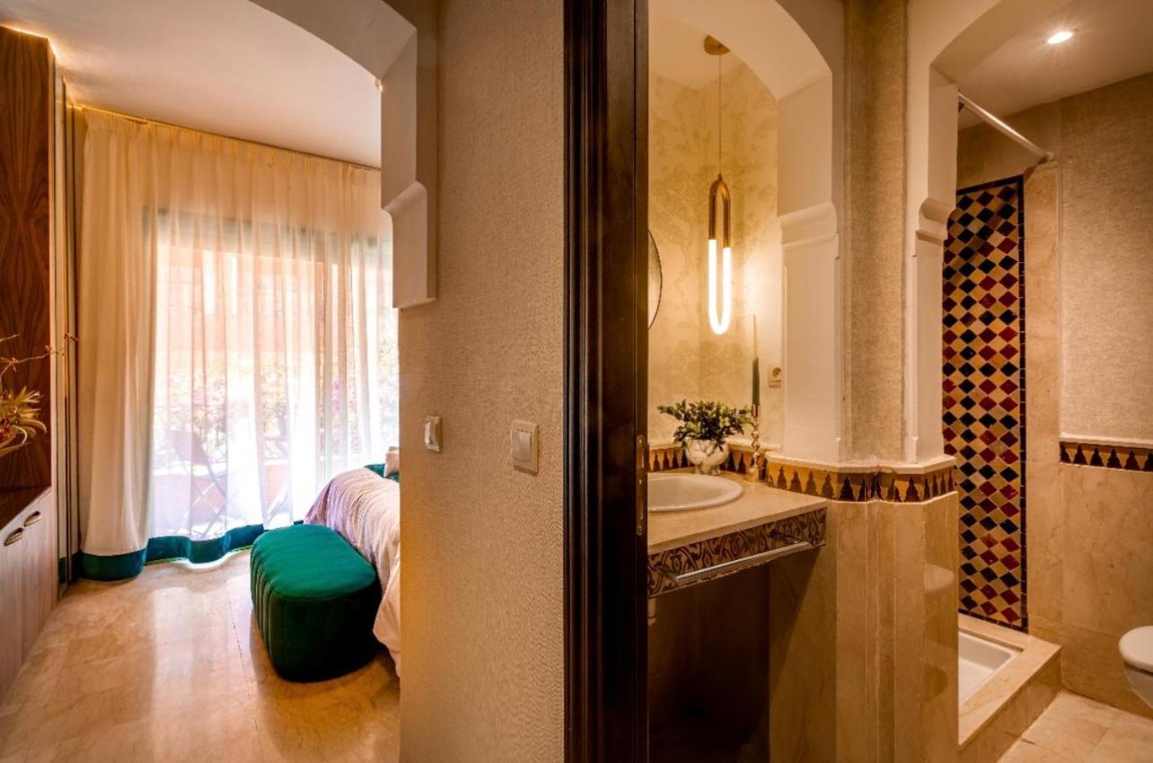 Logement De Luxe Avec Piscine, Hivernage 马拉喀什 外观 照片