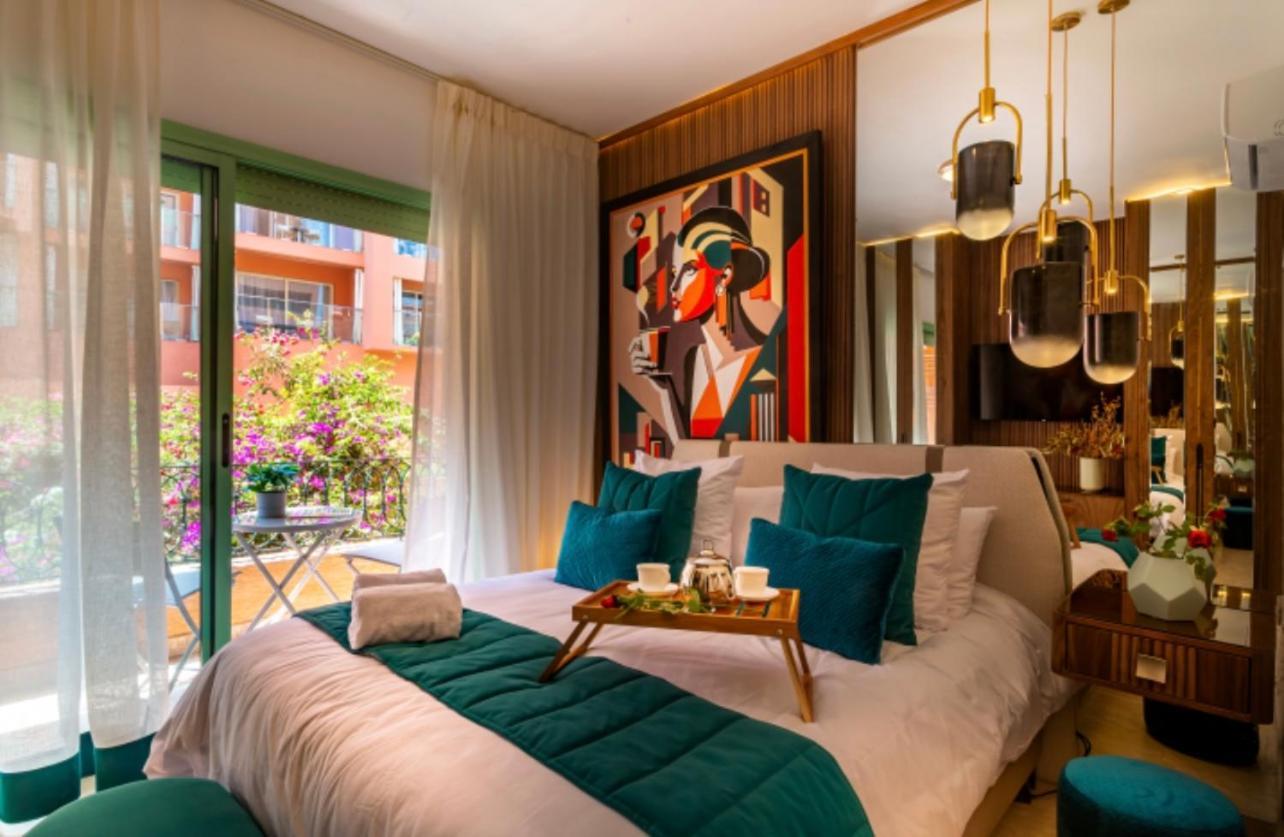 Logement De Luxe Avec Piscine, Hivernage 马拉喀什 外观 照片