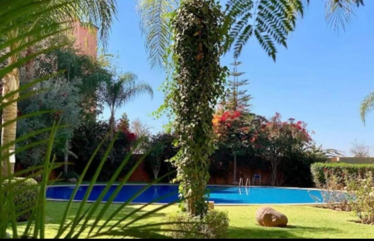 Logement De Luxe Avec Piscine, Hivernage 马拉喀什 外观 照片
