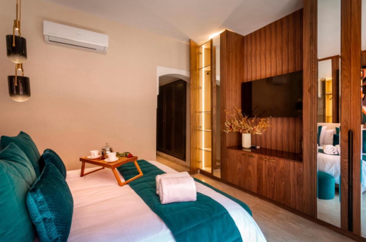 Logement De Luxe Avec Piscine, Hivernage 马拉喀什 外观 照片